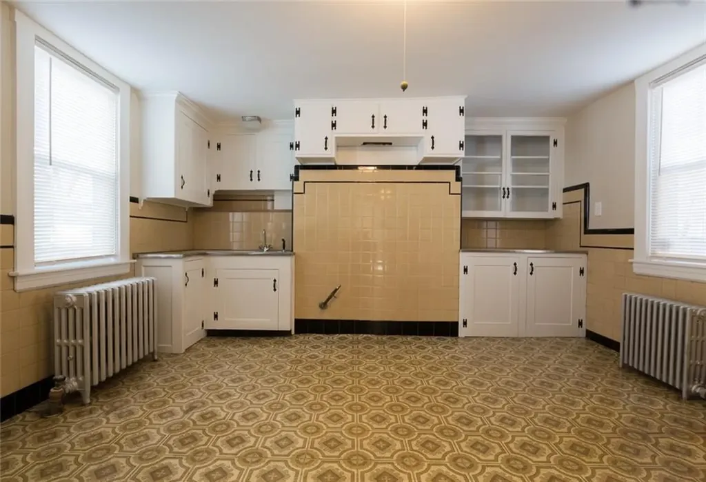 185 Carpenter Street Providence RI 02903