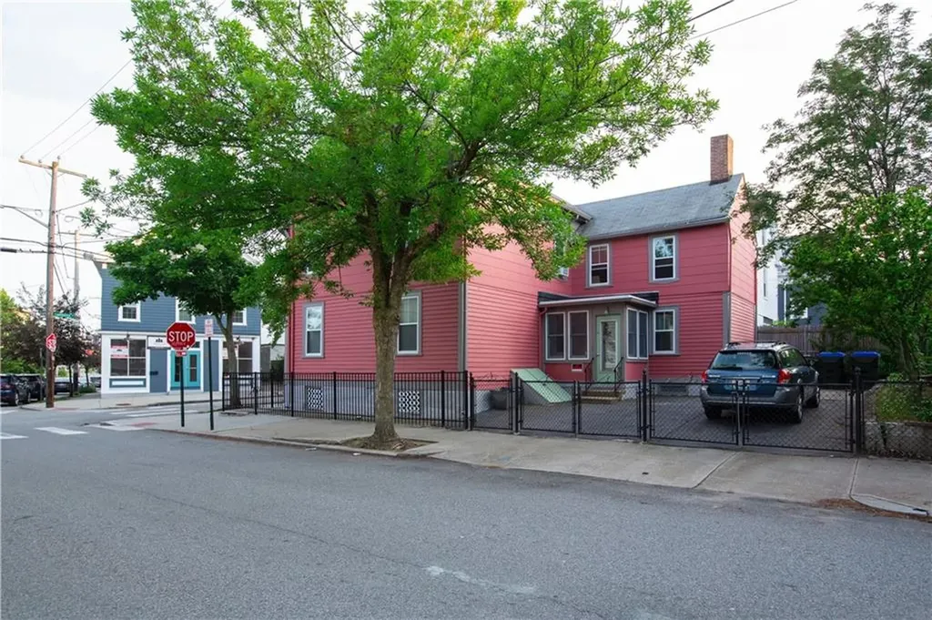185 Carpenter Street Providence RI 02903