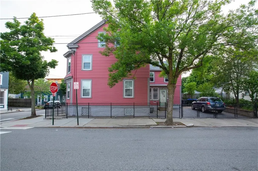 185 Carpenter Street Providence RI 02903