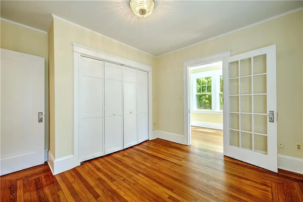 67 69 E Manning Street Providence RI 02906