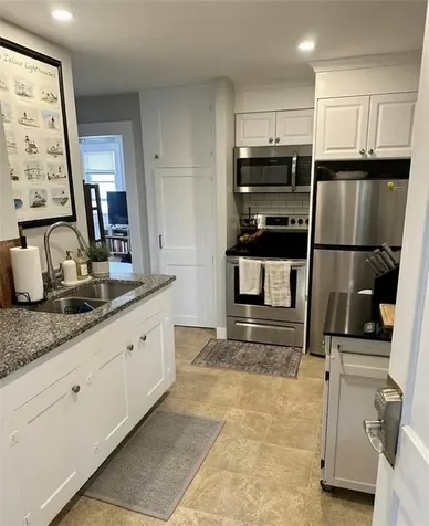 1 Phillips Street North Kingstown RI 02852