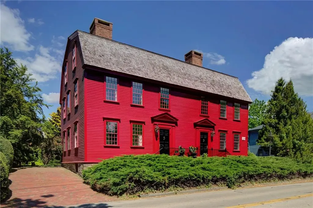 57 Farewell Street Newport RI 02840