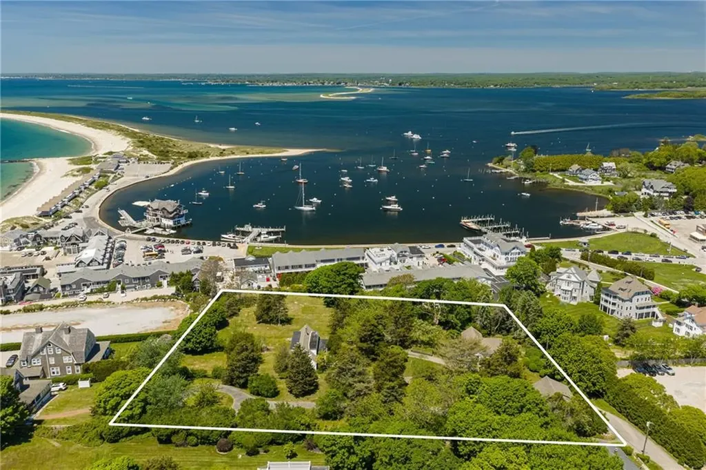 6 8 Chapel Place Westerly RI 02891