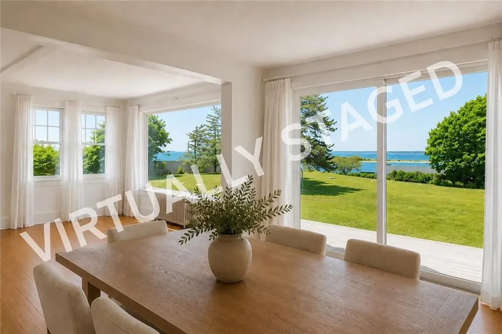 6 8 Chapel Place Westerly RI 02891