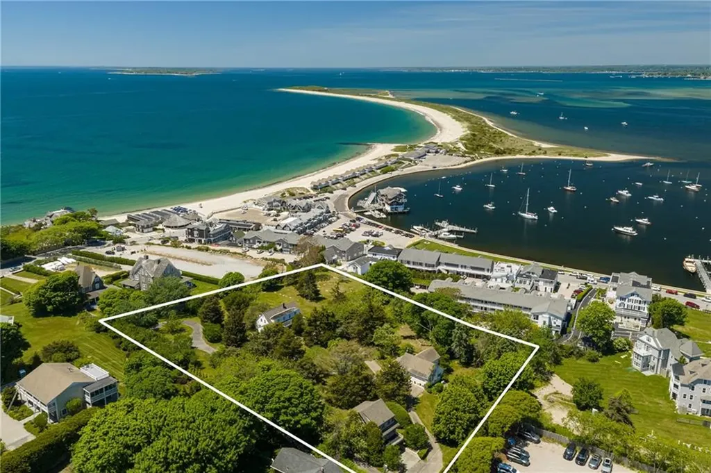 6 8 Chapel Place Westerly RI 02891