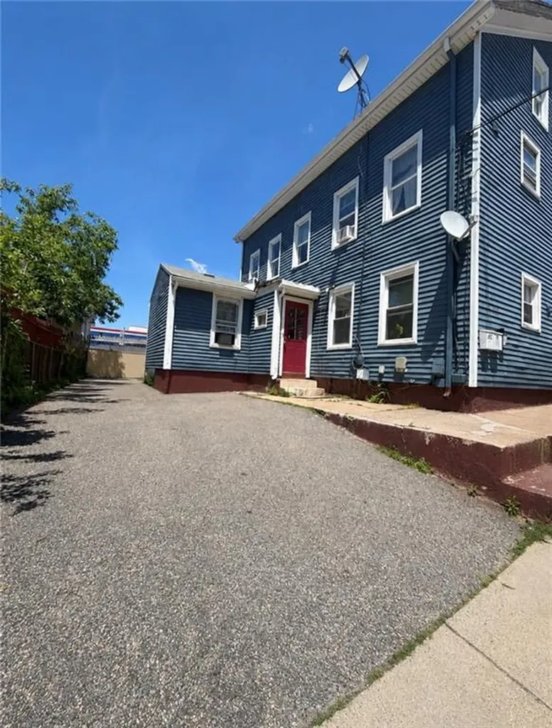 373 Cowden Street Central Falls RI 02863