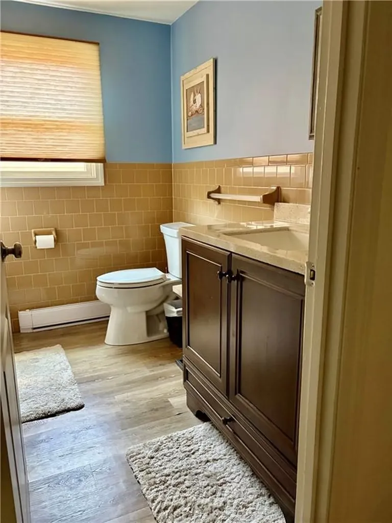 15 Deangelis Drive Narragansett RI 02882