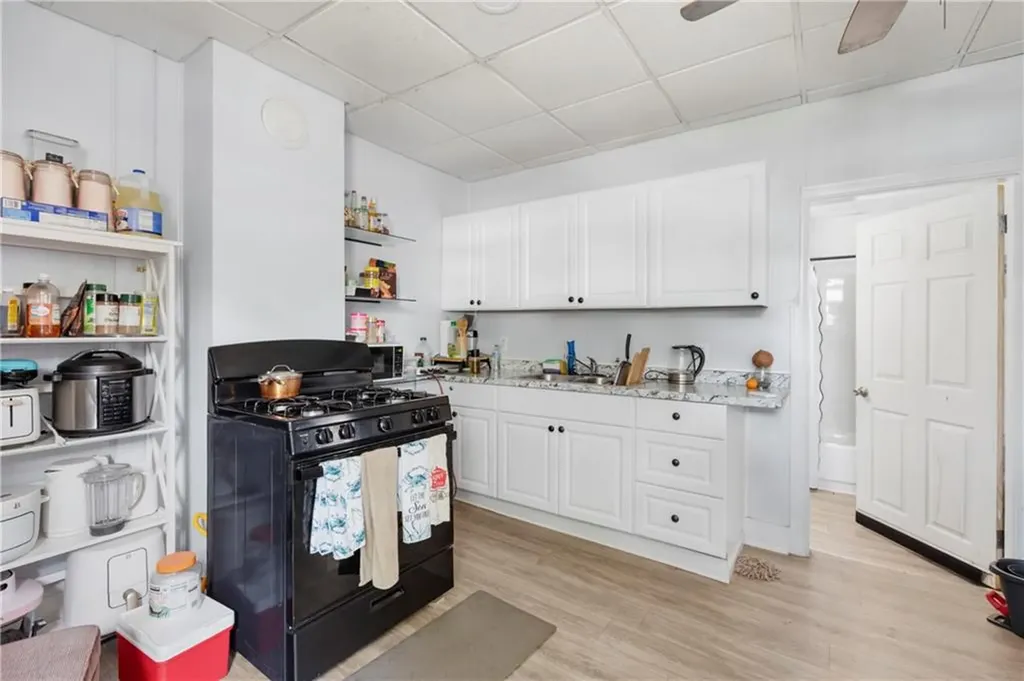 584 N North Main Street Woonsocket RI 02895
