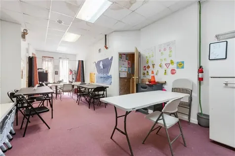 584 N North Main Street Woonsocket RI 02895