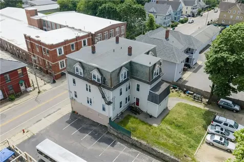 584 N North Main Street Woonsocket RI 02895