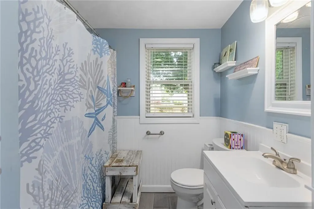 100 Penguin Avenue Warwick RI 02818