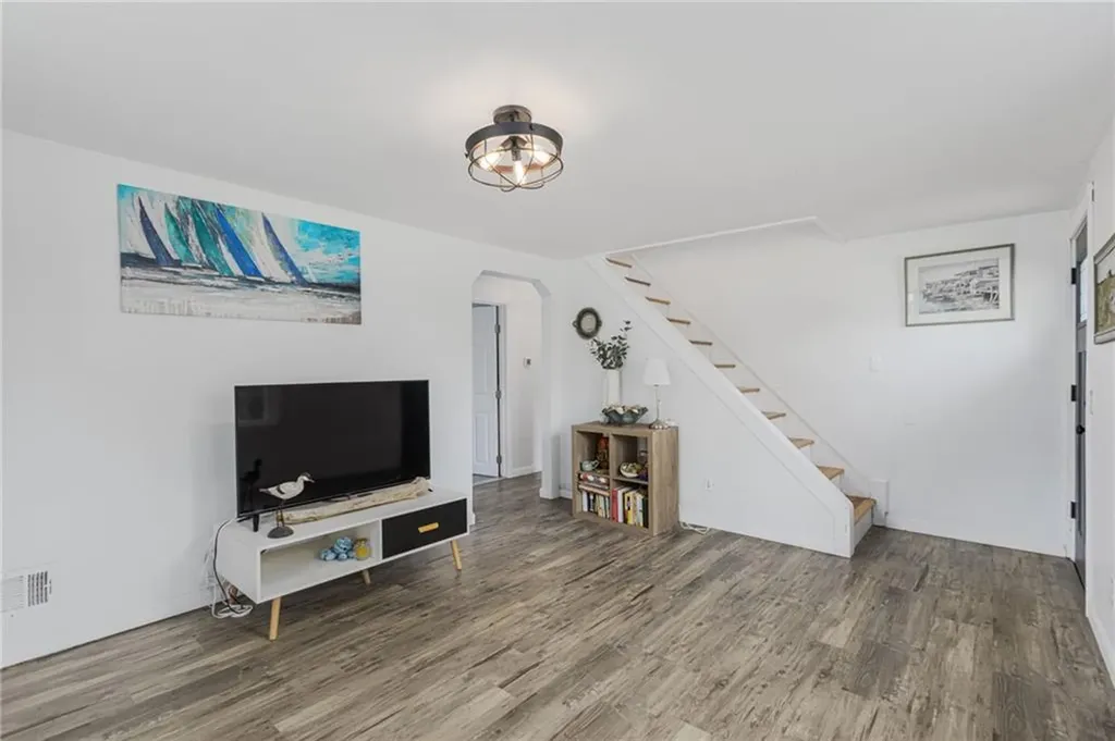 100 Penguin Avenue Warwick RI 02818