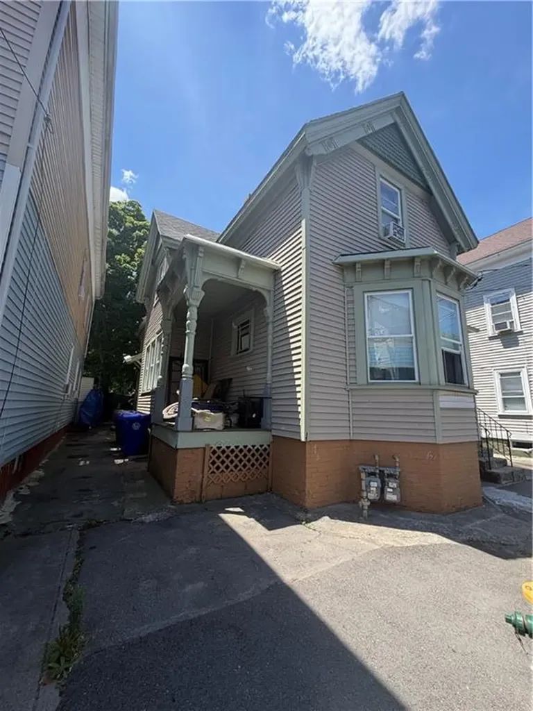 147 Parade Street Providence RI 02907