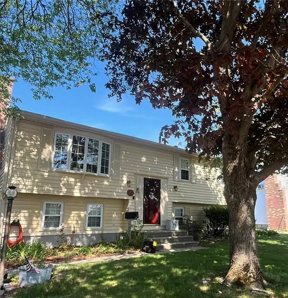 191 Claypool Drive Warwick RI 02886