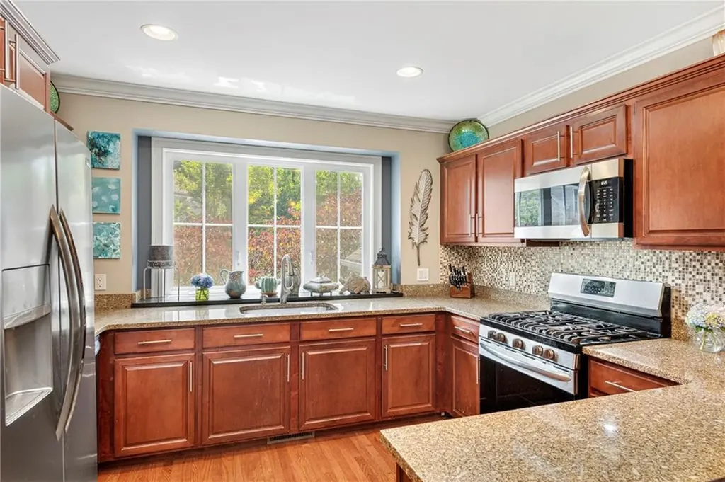 1 New Road East Providence RI 02916
