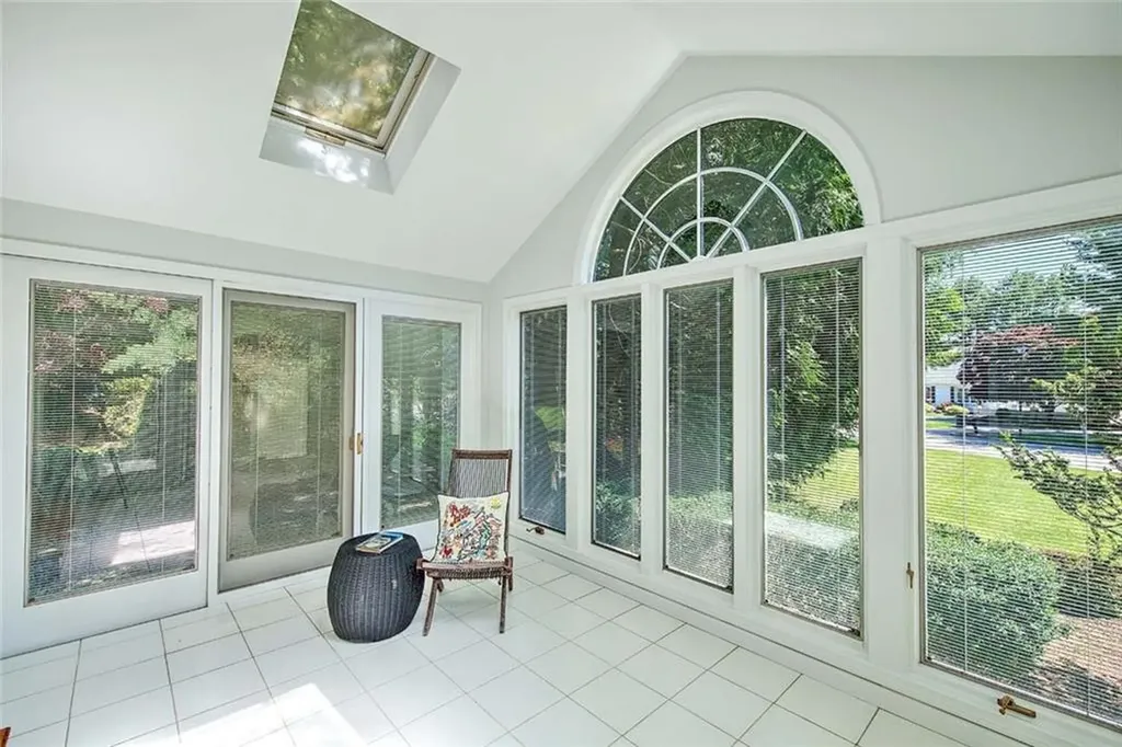 15 Sylvia Lane Lincoln RI 02865