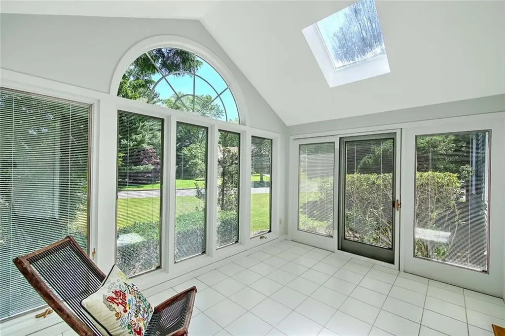 15 Sylvia Lane Lincoln RI 02865