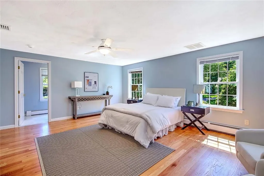 15 Sylvia Lane Lincoln RI 02865