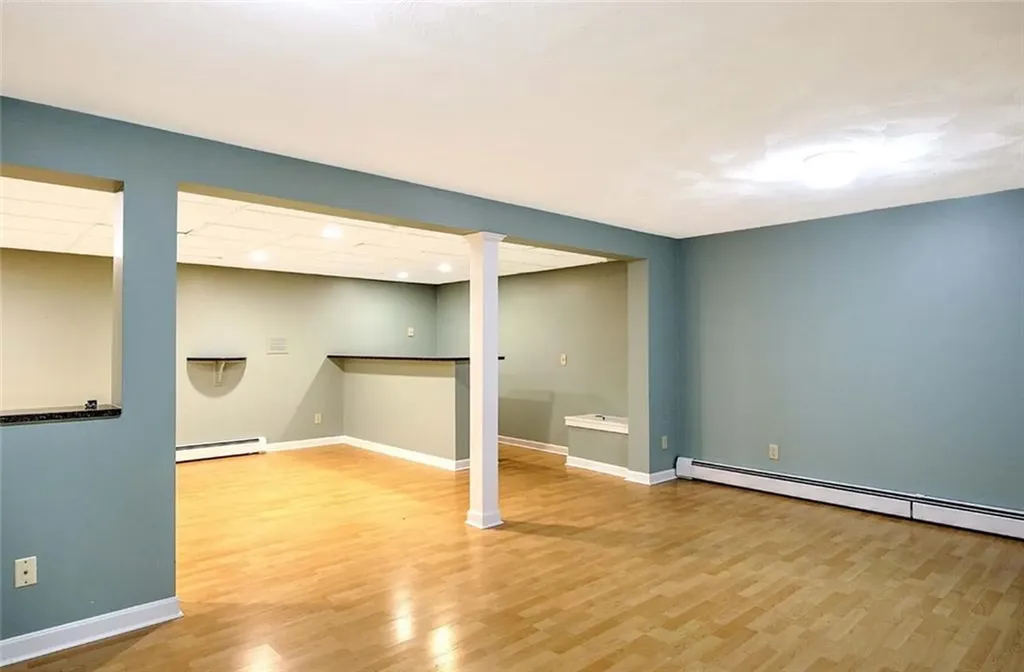 15 Sylvia Lane Lincoln RI 02865
