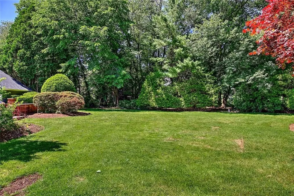 15 Sylvia Lane Lincoln RI 02865