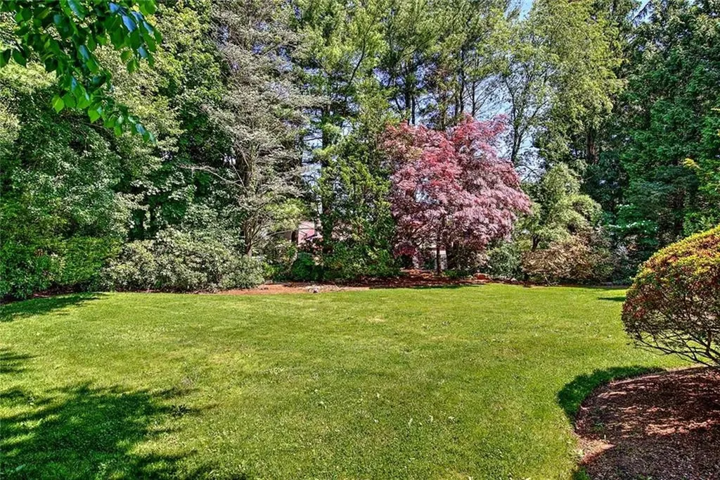 15 Sylvia Lane Lincoln RI 02865