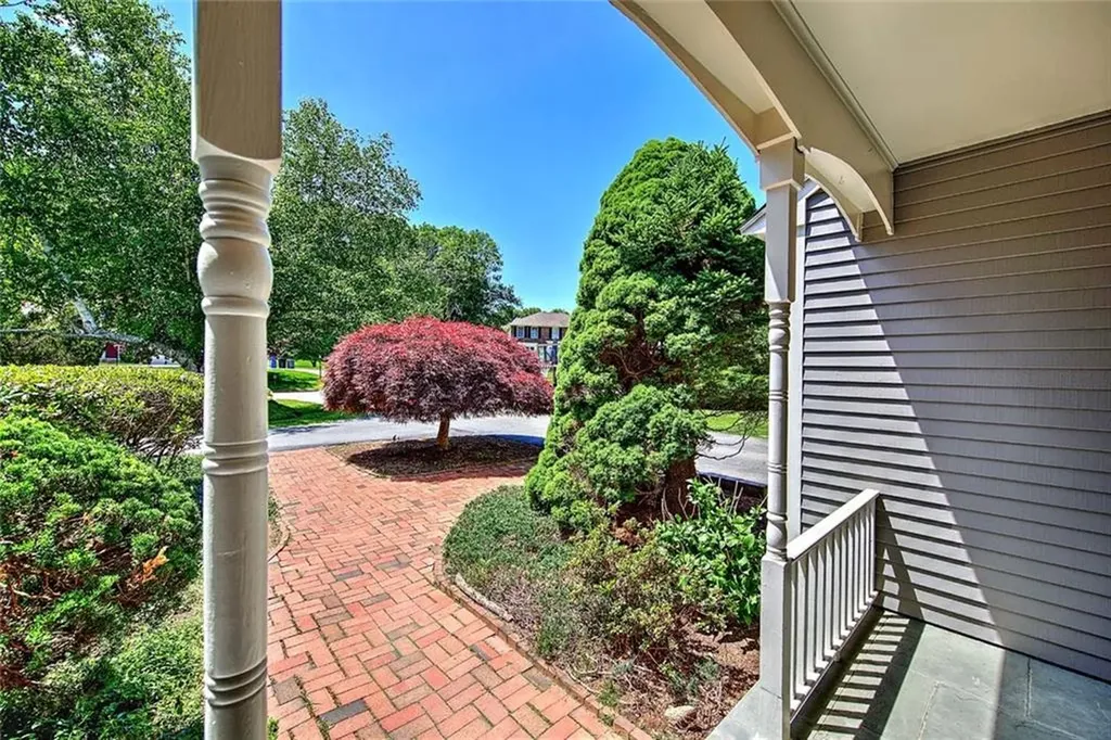 15 Sylvia Lane Lincoln RI 02865