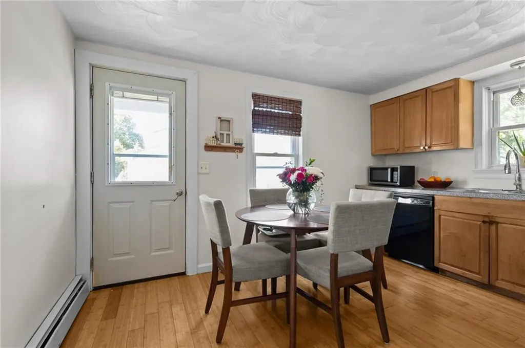 58 Perkins Avenue Cranston RI 02910