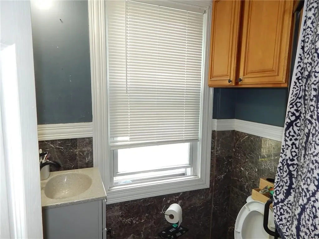 1915 Smith Street North Providence RI 02911