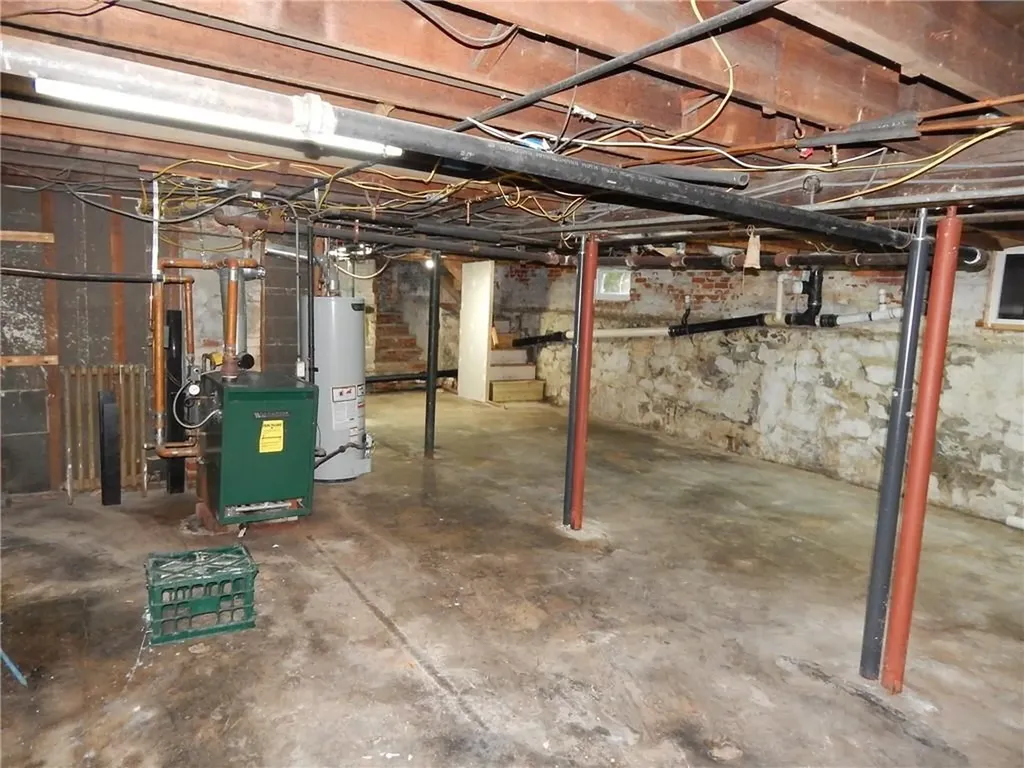 1915 Smith Street North Providence RI 02911