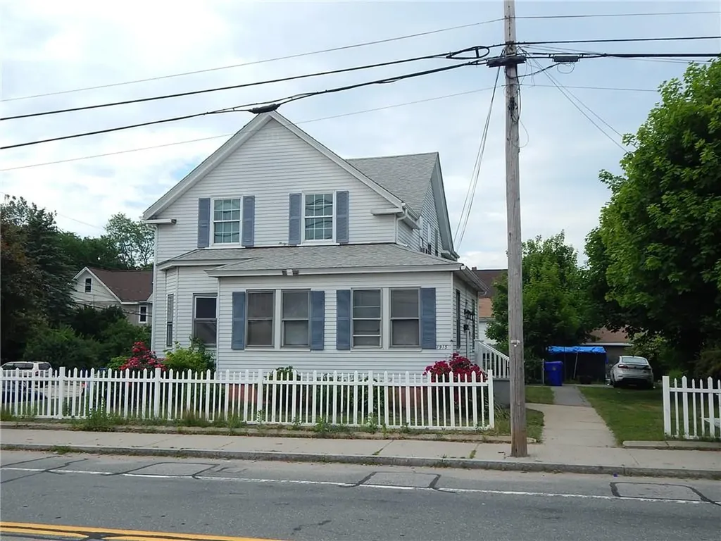 1915 Smith Street North Providence RI 02911
