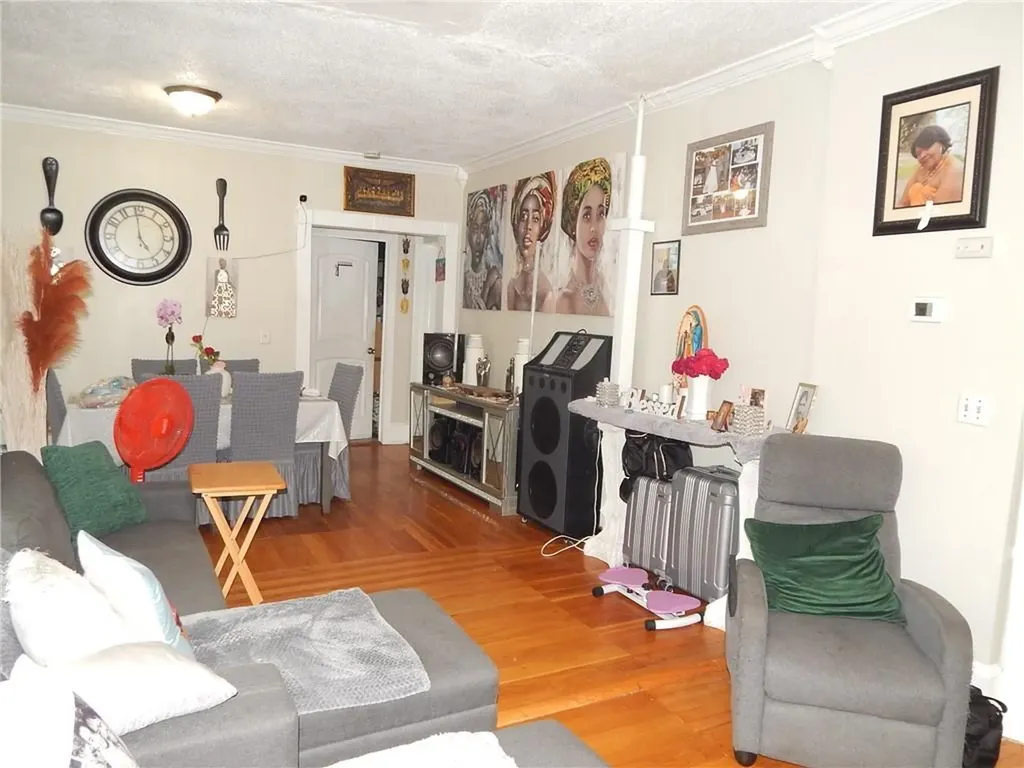 1915 Smith Street North Providence RI 02911