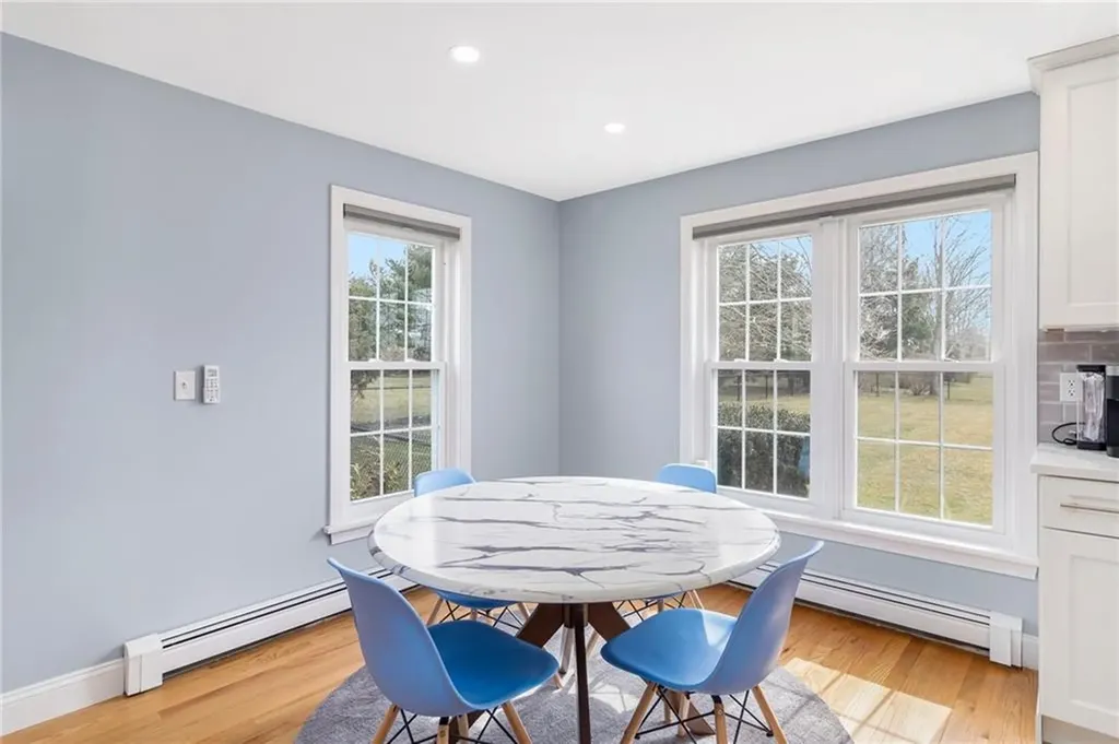 53 River Run Road Middletown RI 02842