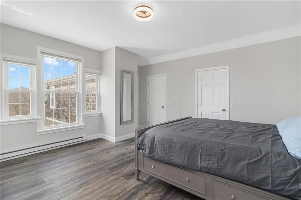 53 River Run Road Middletown RI 02842