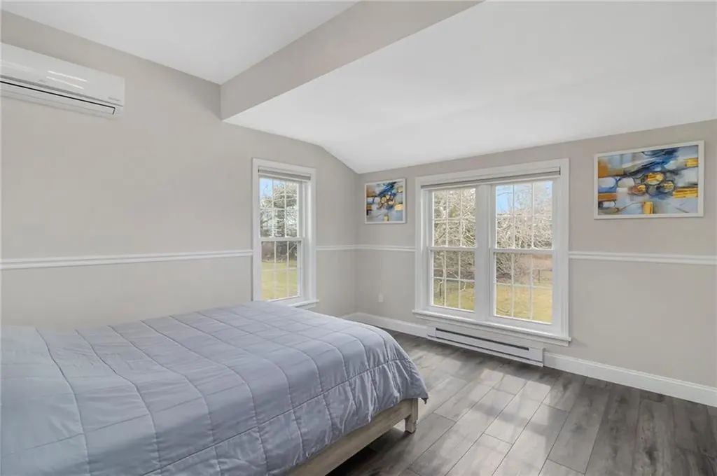 53 River Run Road Middletown RI 02842