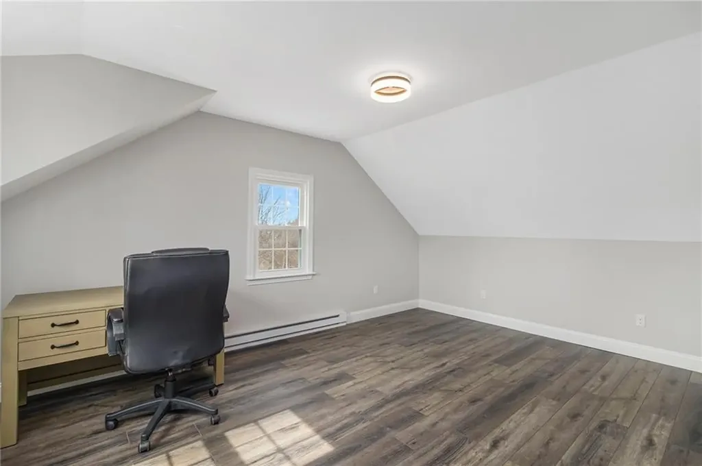 53 River Run Road Middletown RI 02842