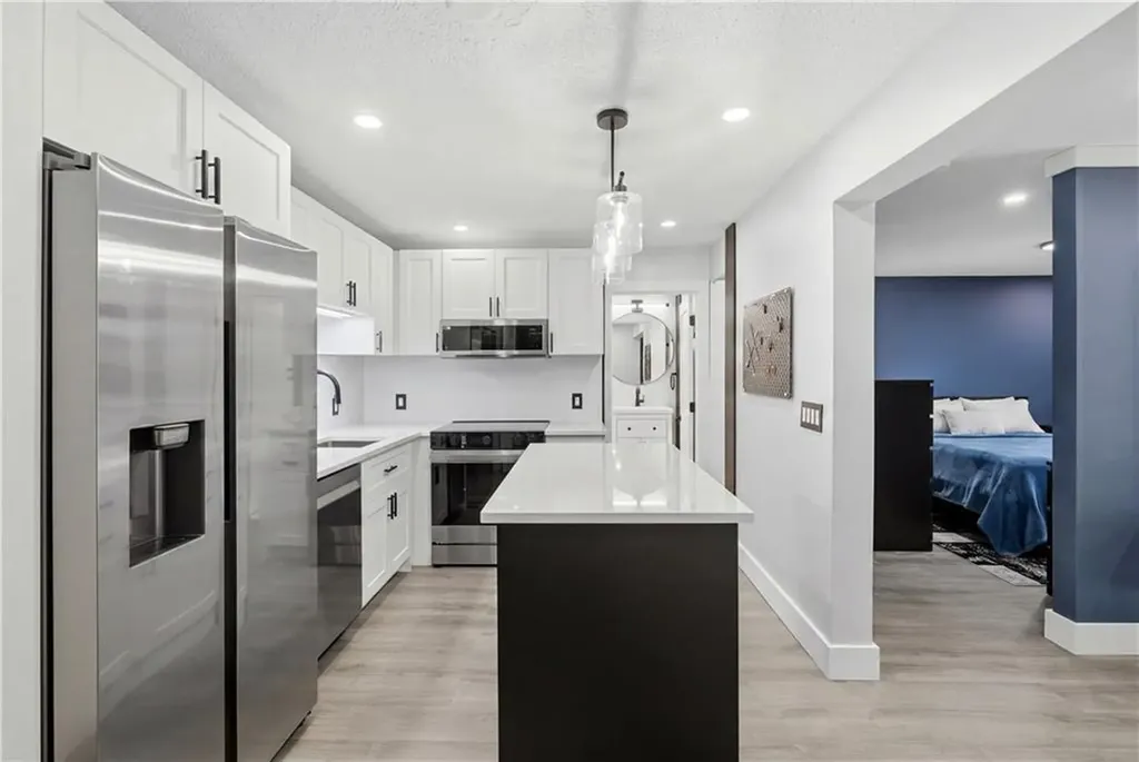 1190 Charles Street North Providence RI 02904