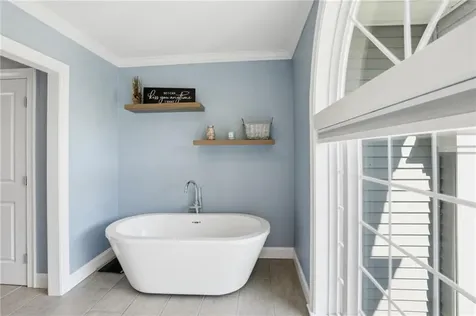 5 Kyles Court Swansea MA 02777