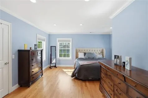 5 Kyles Court Swansea MA 02777