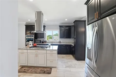 5 Kyles Court Swansea MA 02777