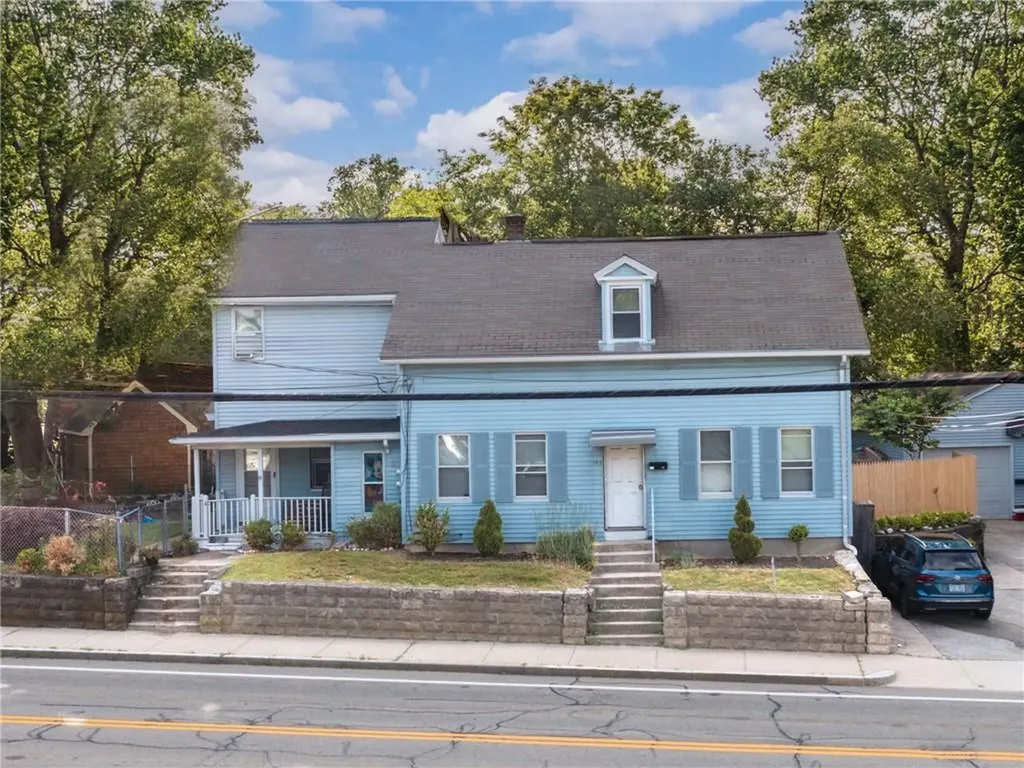 353 Washington Street West Warwick RI 02893