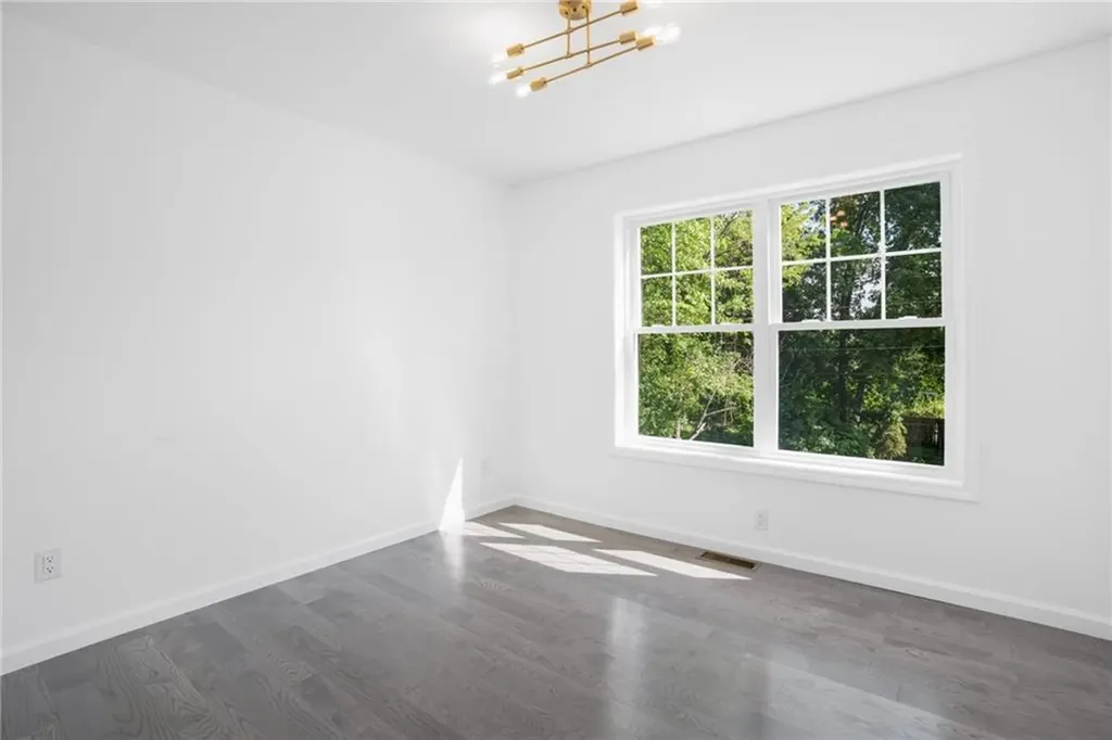 18 Pleasantview Avenue Johnston RI 02919