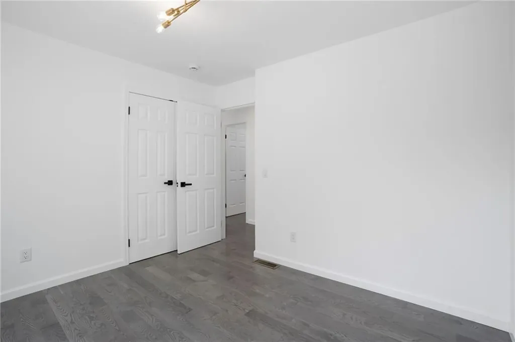 18 Pleasantview Avenue Johnston RI 02919