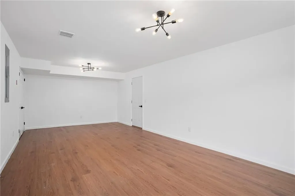 18 Pleasantview Avenue Johnston RI 02919