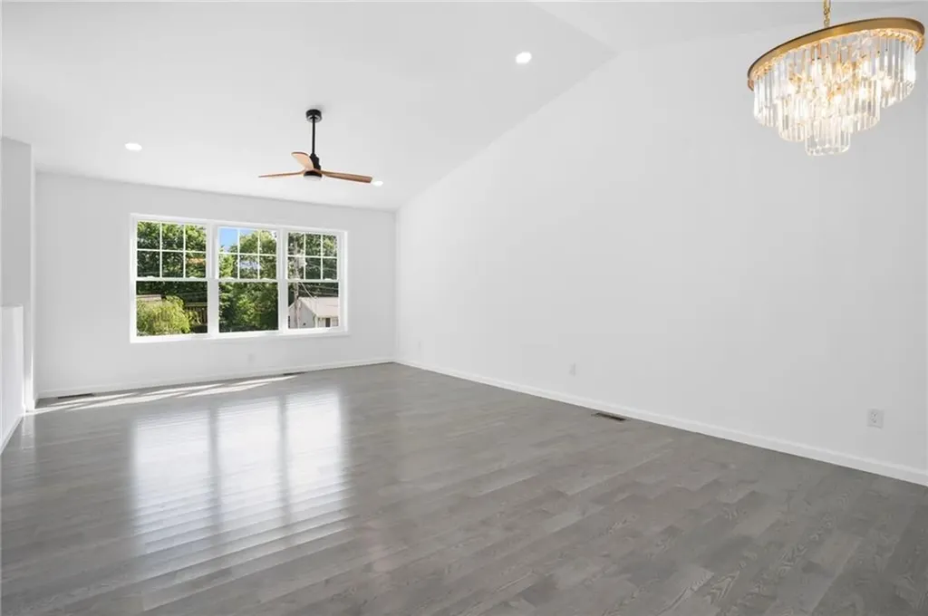 18 Pleasantview Avenue Johnston RI 02919