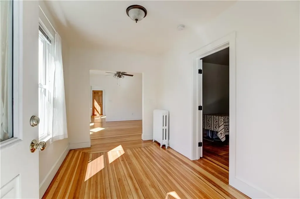 577 Spring Street Newport RI 02840