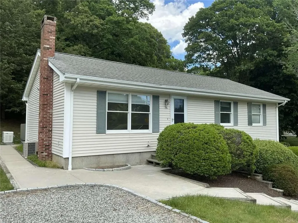196 E Narragansett Avenue South Kingstown RI 02879