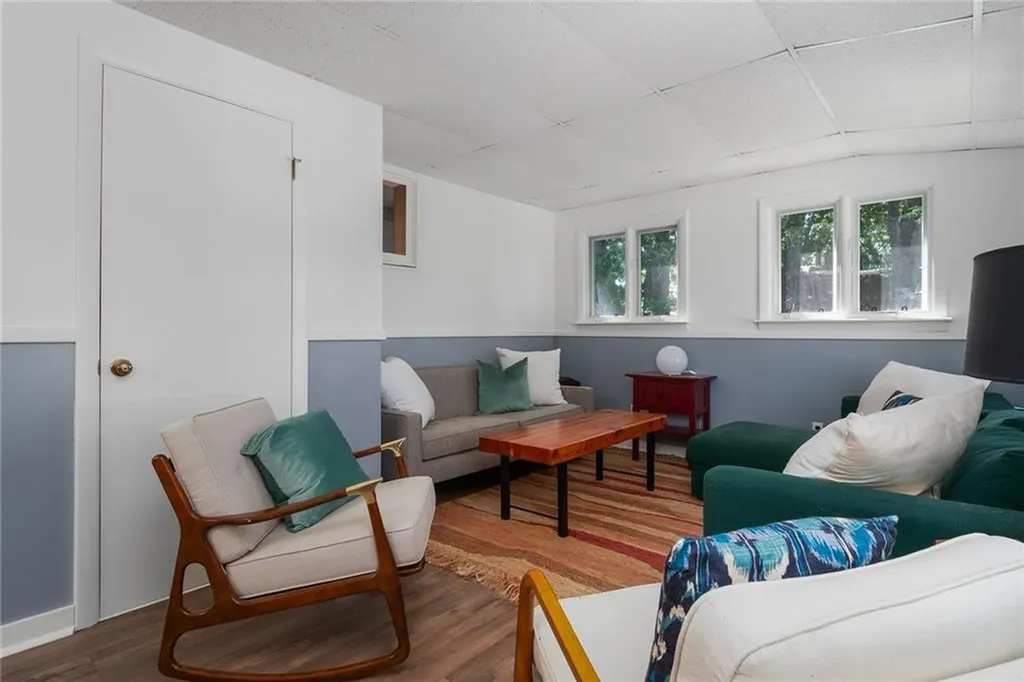 905 Bullocks Point Avenue East Providence RI 02915