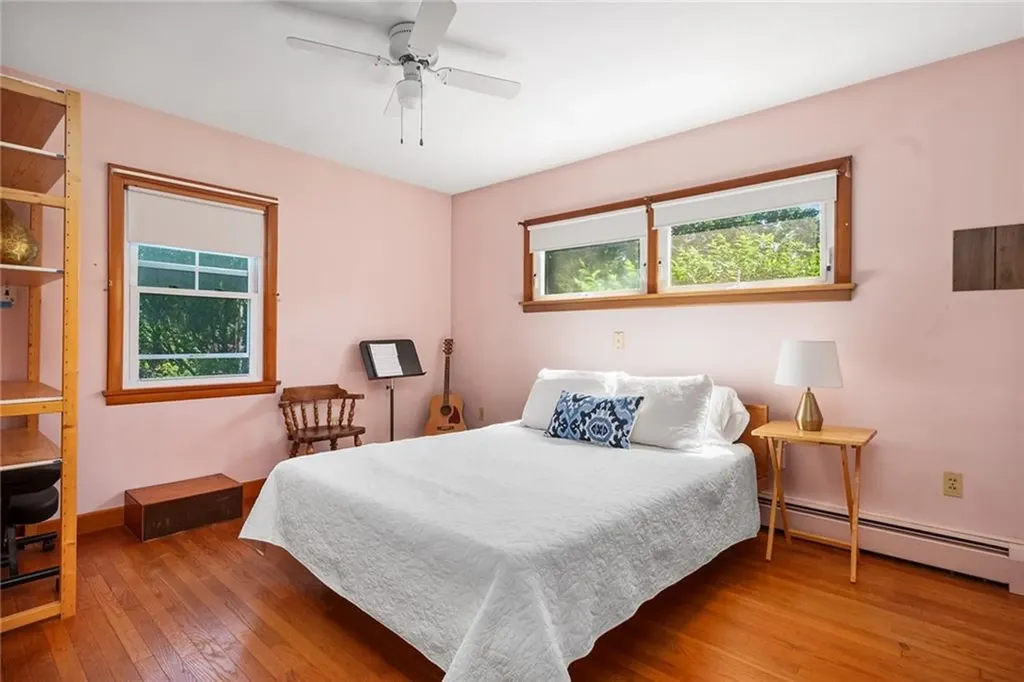 905 Bullocks Point Avenue East Providence RI 02915