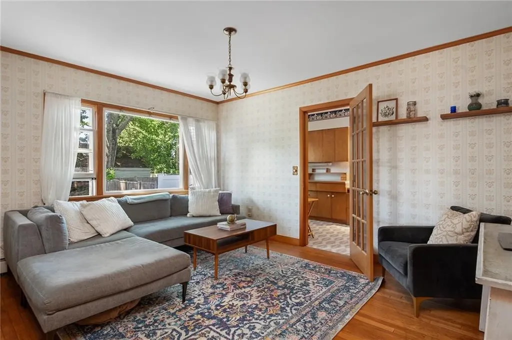 905 Bullocks Point Avenue East Providence RI 02915