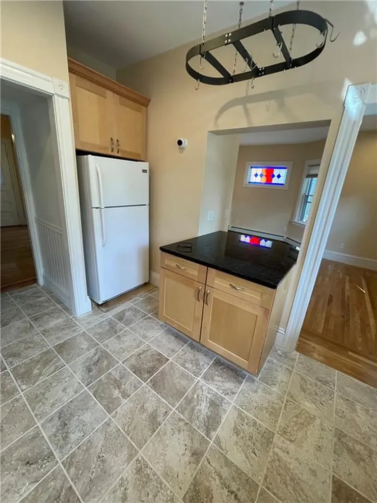 115 Keene Street Providence RI 02906